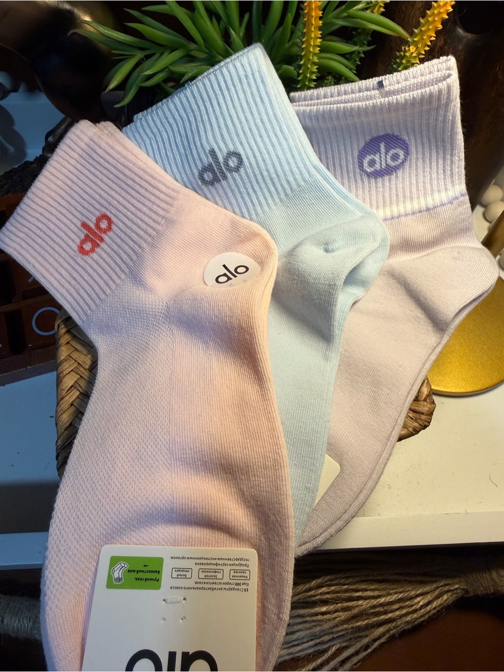 ALO Yoga Men’s Pastel Crew Socks - Pink, Light Blue, Lavender (3-Pack)